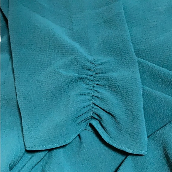 le chateau tunic. Dark green. High low. Plus size - Picture 8 of 8
